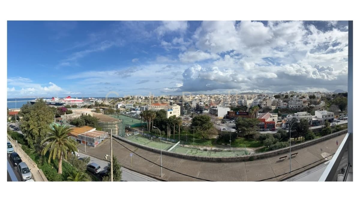 Apartment in Chrisostomos, Heraclion Cretes — Photo 1 of 16