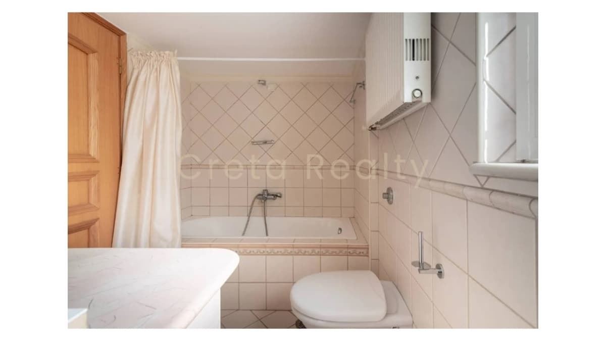 House in Pantanassa, Gazi — Photo 13 of 15