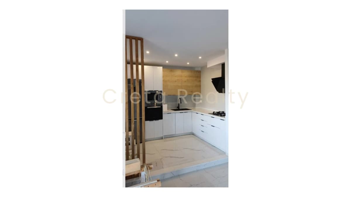 Apartment in Ligaria, Gazi — Photo 1 of 5