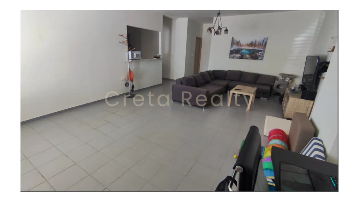 Apartment in Agioi Theodoroi, Gazi — Photo 2 of 7
