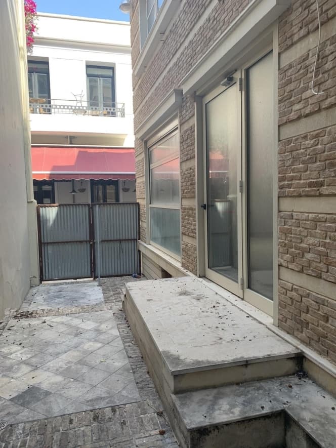 Retail Store in Chrisostomos, Heraclion Cretes — Photo 19 of 19