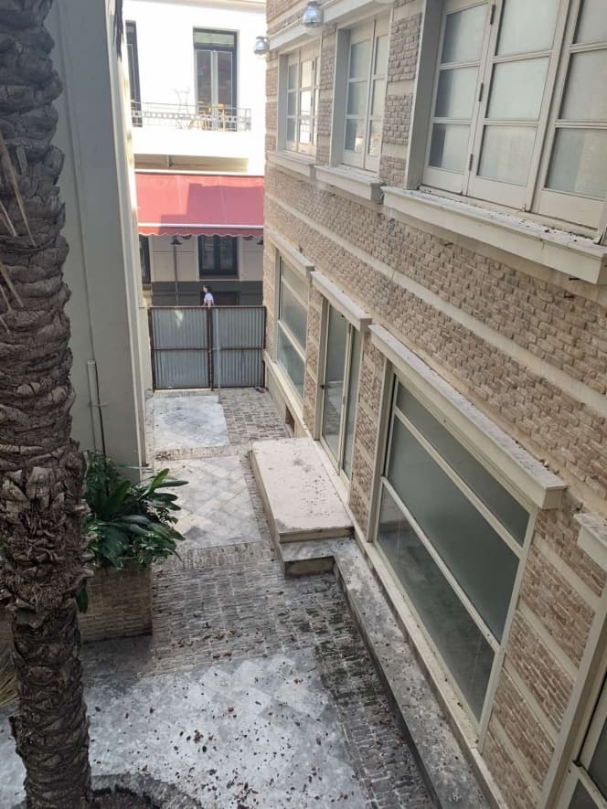 Retail Store in Chrisostomos, Heraclion Cretes — Photo 6 of 19