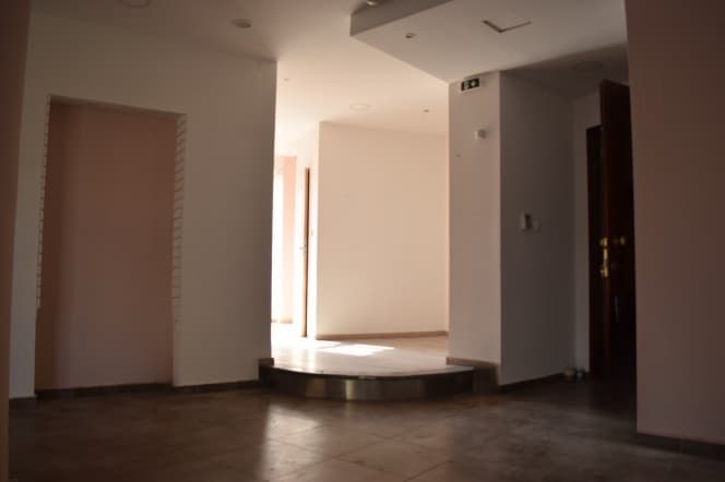 Retail Store in Chrisostomos, Heraclion Cretes — Photo 1 of 3