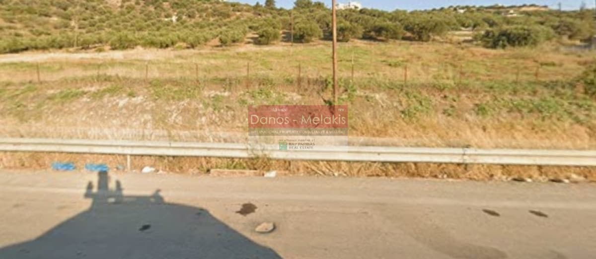 Parcel in Gournes, Temenos — Photo 2 of 3