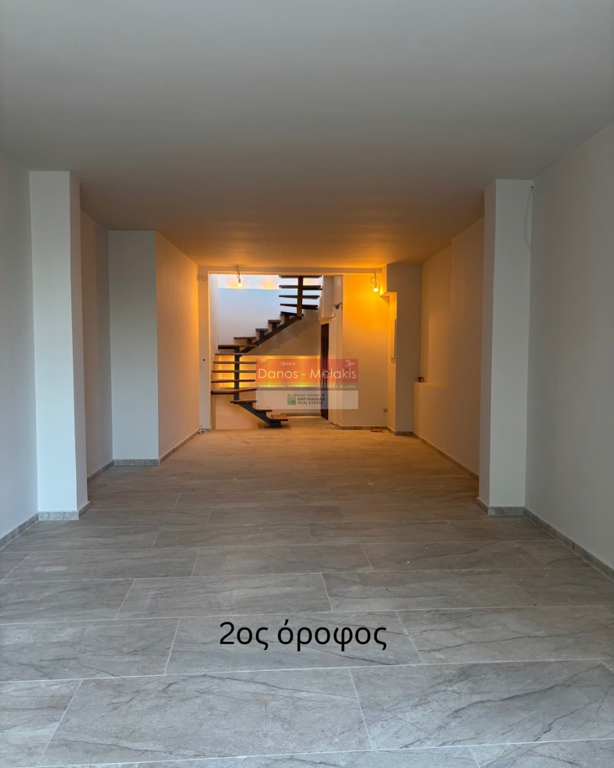 Office in Chrisostomos, Heraclion Cretes — Photo 1 of 5