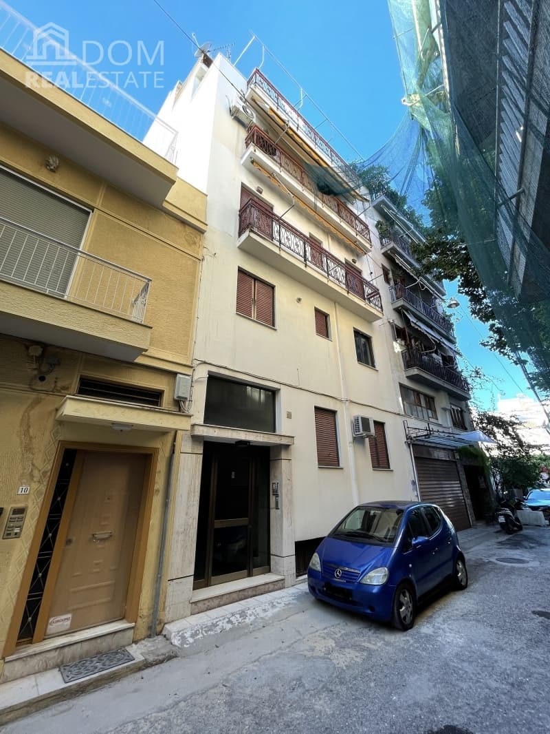 House in Skagiopouleio, Patra — Photo 3 of 7