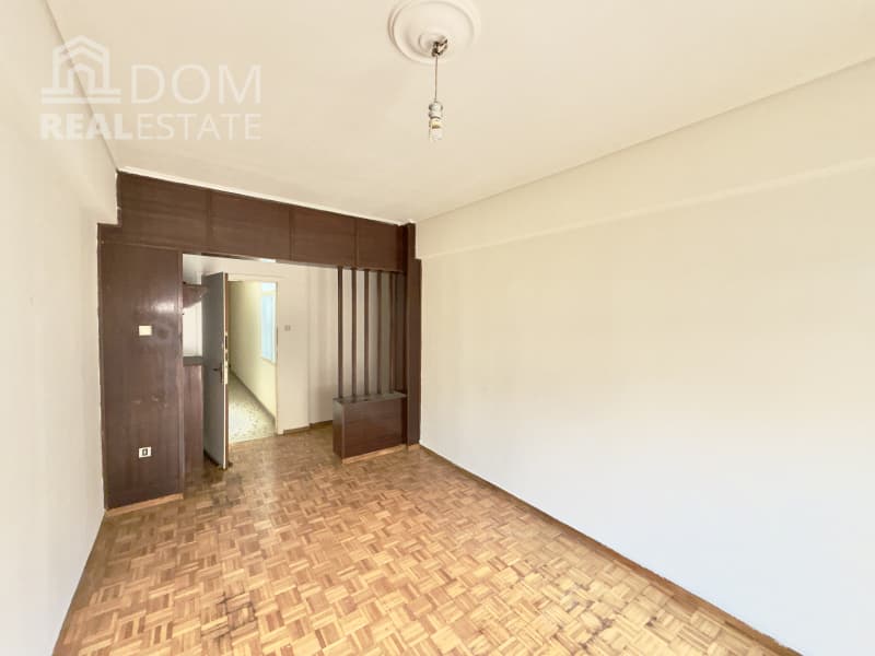 Apartment in Kokkinia, Marousi — Photo 2 of 14