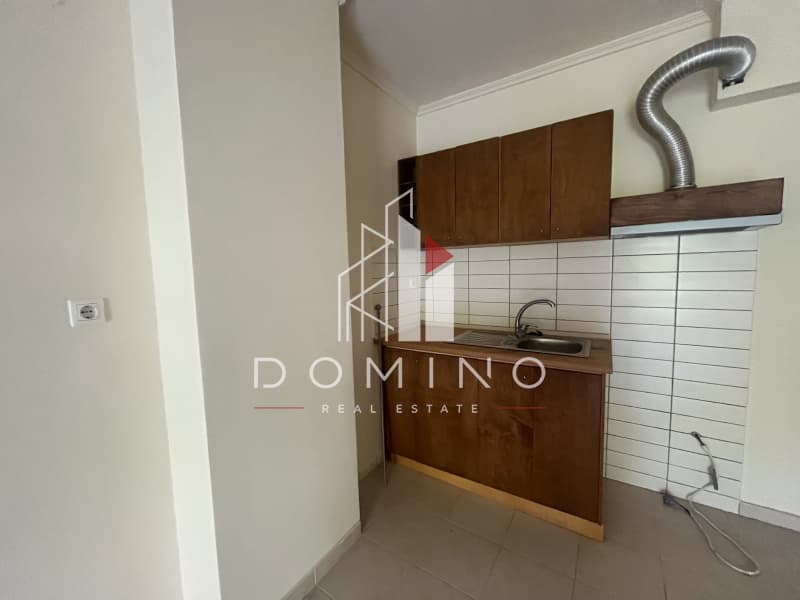 Apartment in Center, Kalamaria — Photo 4 of 13