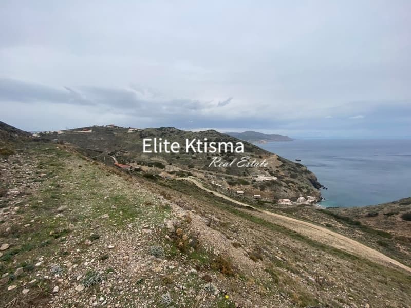 Αγροτεμάχιο στην Πόρτο Εννιά, Κερατέα — Φωτογραφία 2 από 4