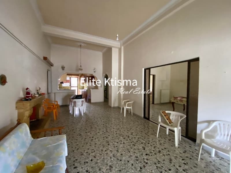 House in Venio Daskaleiou, Keratea — Photo 1 of 25