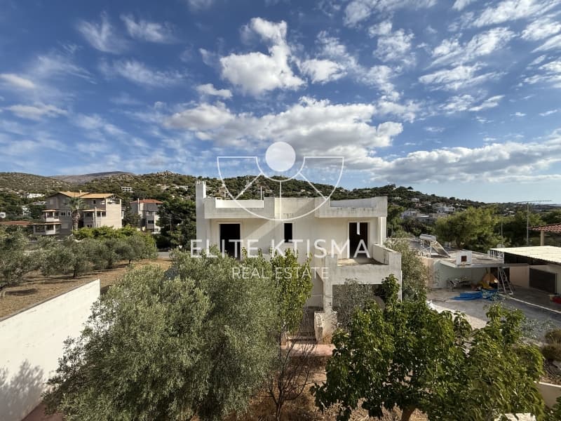 House in Agia Marina, Koropi — Photo 2 of 30