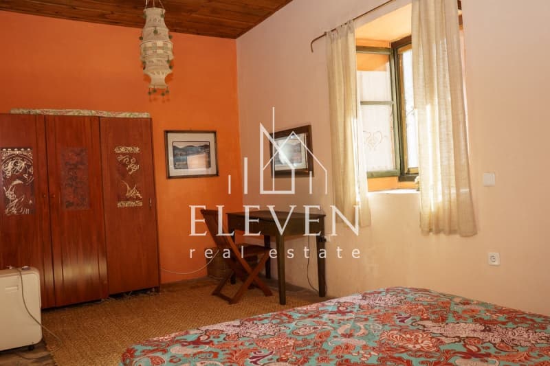 House in Mandraki, Hydra — Photo 22 of 25