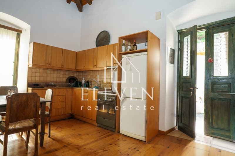 House in Mandraki, Hydra — Photo 14 of 25