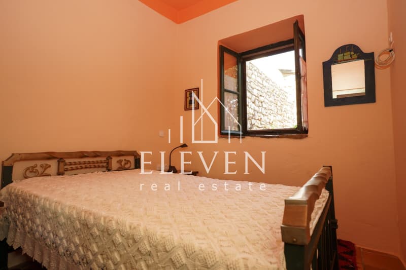 House in Mandraki, Hydra — Photo 18 of 25