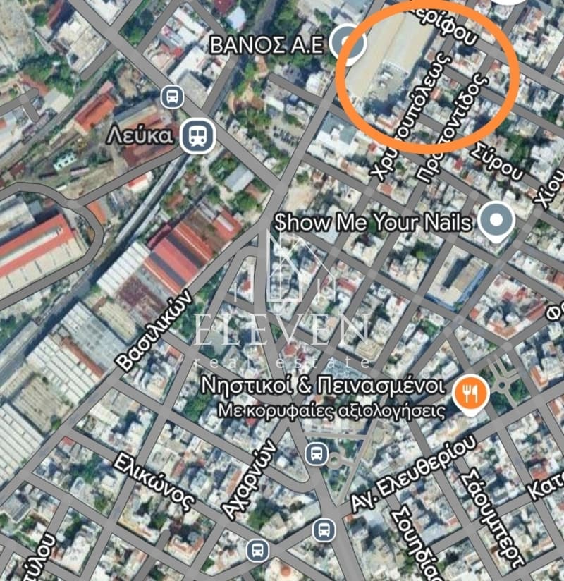 Οικόπεδο στην Καμίνια, Πειραιάς