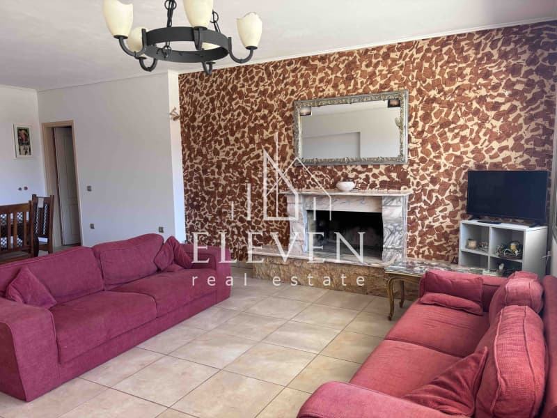 Apartment in Porto Rafti, Vravrona — Photo 3 of 15