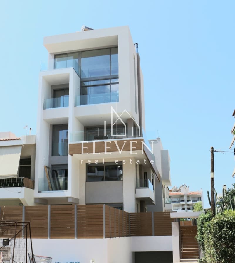 House in Pirnari, Glyfada — Photo 4 of 11