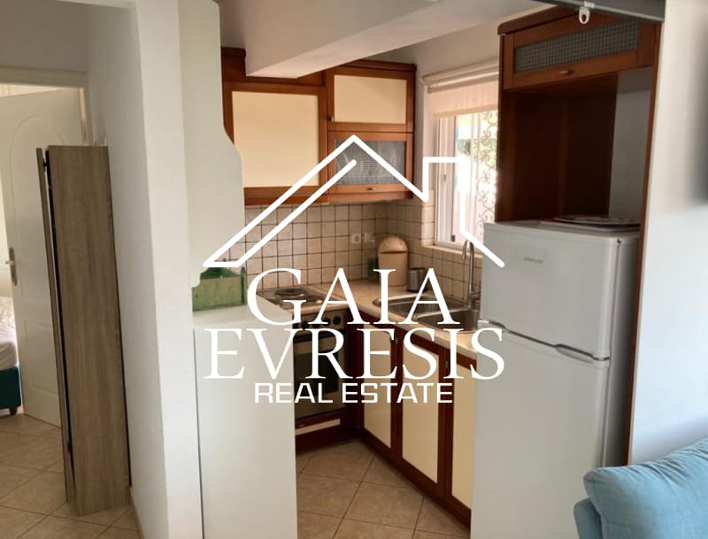 Apartment in Pirnari, Glyfada — Photo 4 of 12