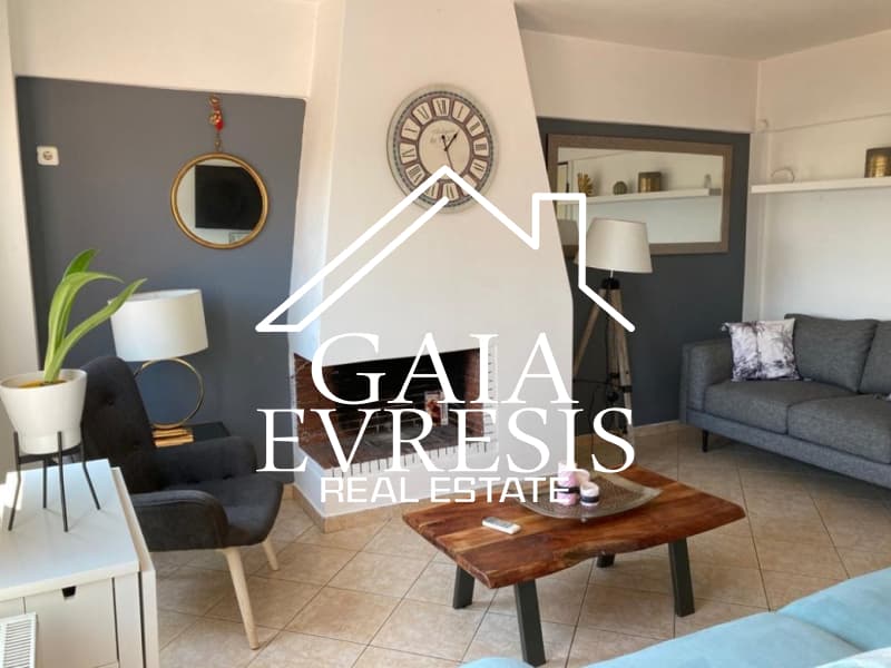 Apartment in Pirnari, Glyfada — Photo 1 of 12