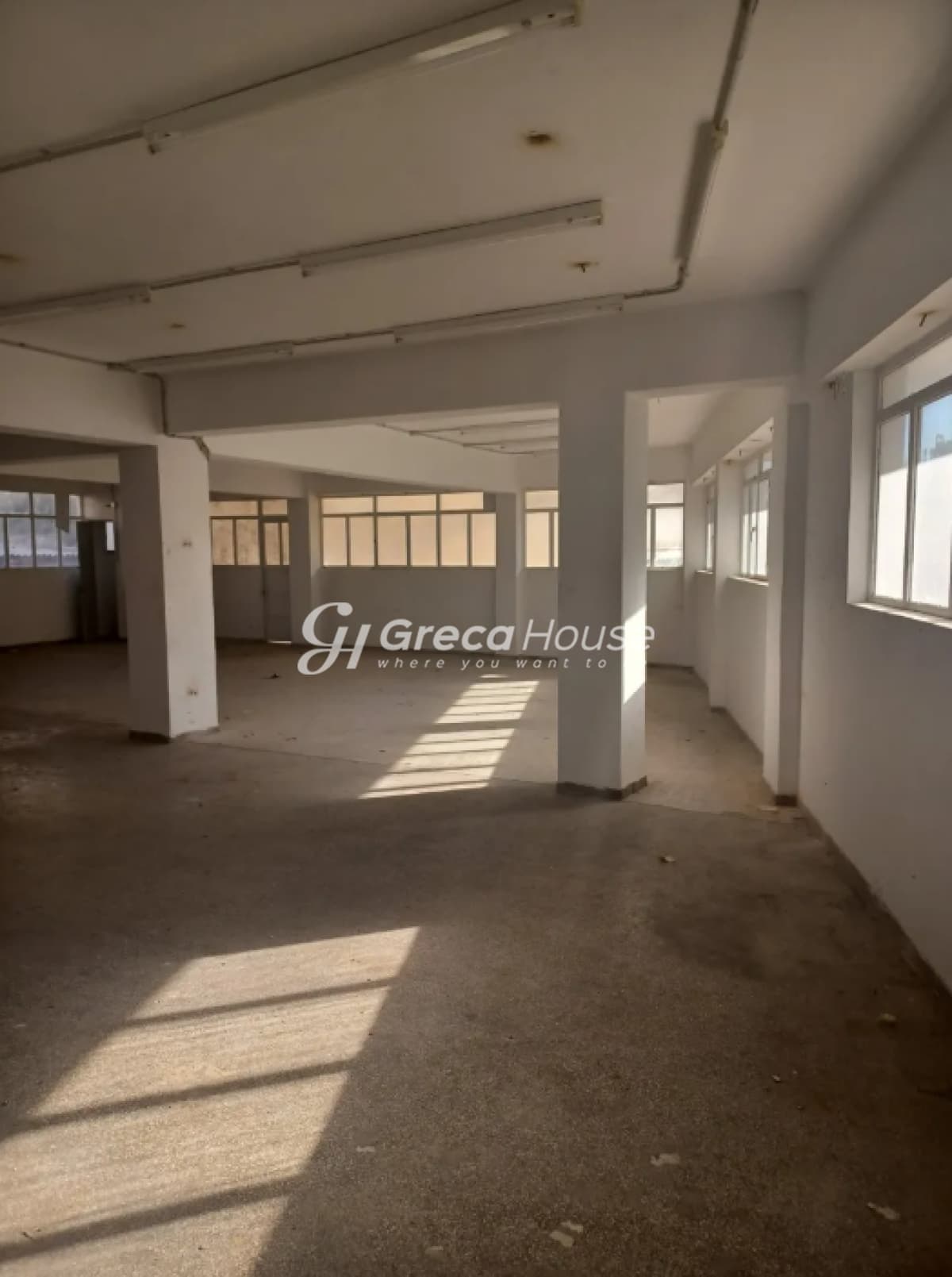 Light Industrial Space in Eirini, Nea Ionia — Photo 2 of 6