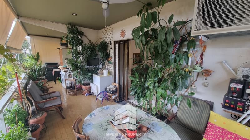 Apartment in Ampelakia, Alimos — Photo 1 of 27