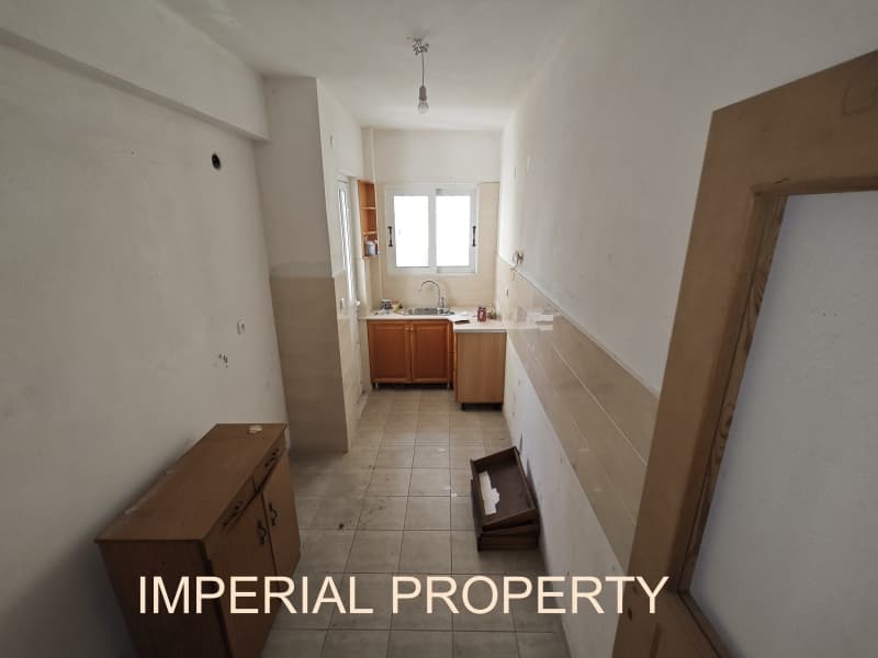 Apartment in Evaggelistria, Piraeus — Photo 3 of 9