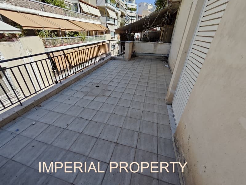 Apartment in Evaggelistria, Piraeus — Photo 1 of 9