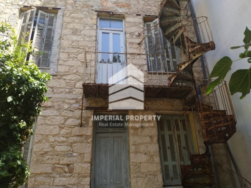 House in akadimia Platonos, Kolonos - Kolokinthous — Photo 1 of 30