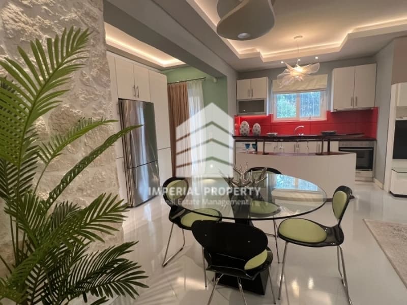 House in Golf, Glyfada — Photo 6 of 25