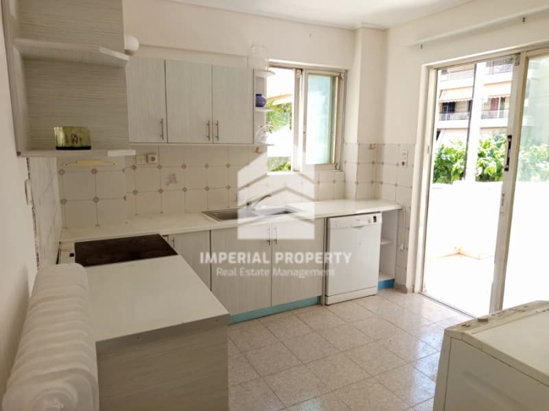 Apartment in Center, Nea Smyrni — Photo 3 of 19