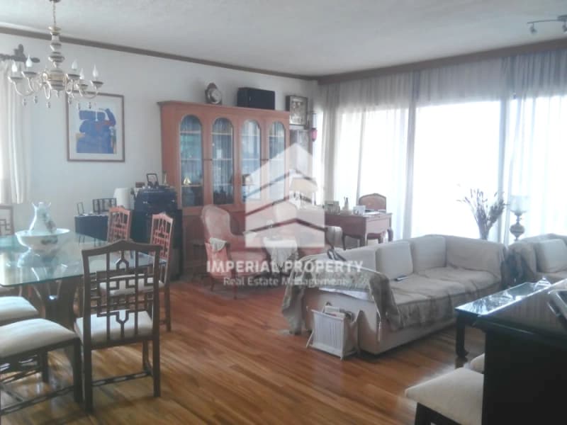 Apartment in Kareas, Vironas — Photo 2 of 8
