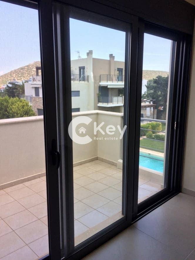 Apartment in Porto Rafti, Vravrona — Photo 11 of 13