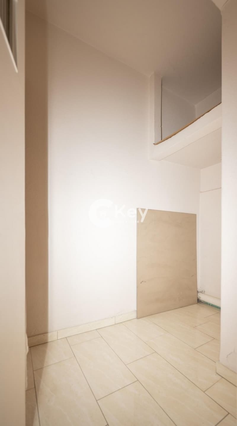 Apartment in akadimia Platonos, Kolonos - Kolokinthous — Photo 8 of 18