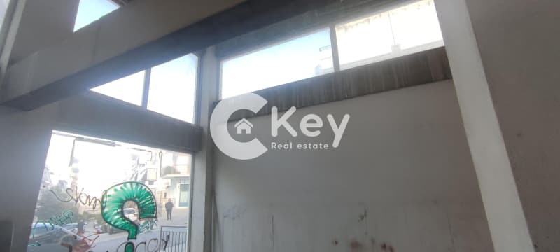 Κατάστημα στην Τουρκοβούνια, Κερατσίνι — Φωτογραφία 4 από 7
