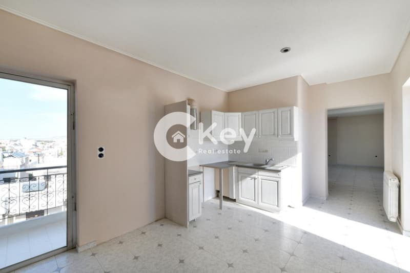 Apartment in Center, Ilion — Photo 11 of 30