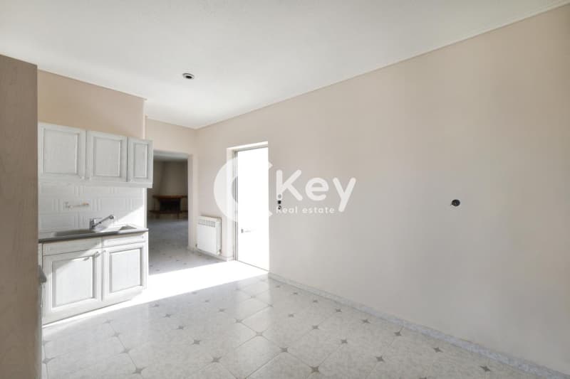 Apartment in Center, Ilion — Photo 10 of 30