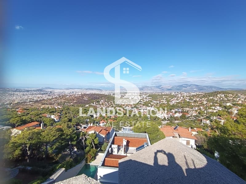 House in Center, Penteli — Photo 1 of 4