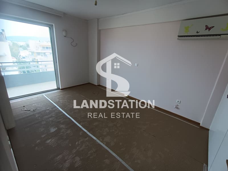 Apartment in Agia Anna, Chalandri — Photo 12 of 17