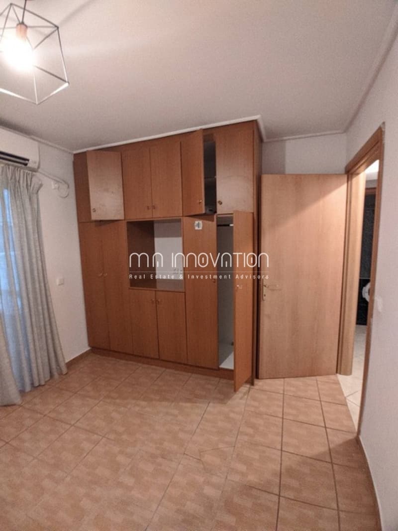 Apartment in Osios Loukas, Patisia — Photo 3 of 16