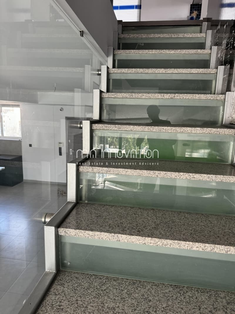 Office in Palies Koukouvaounes, Metamorfosi — Photo 7 of 30