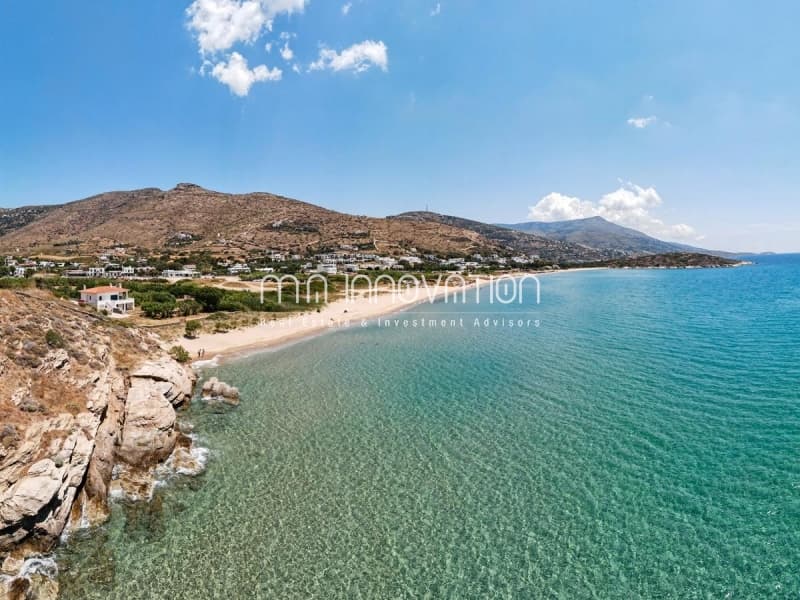 Οικόπεδο στην Γαύριο, Άνδρος
