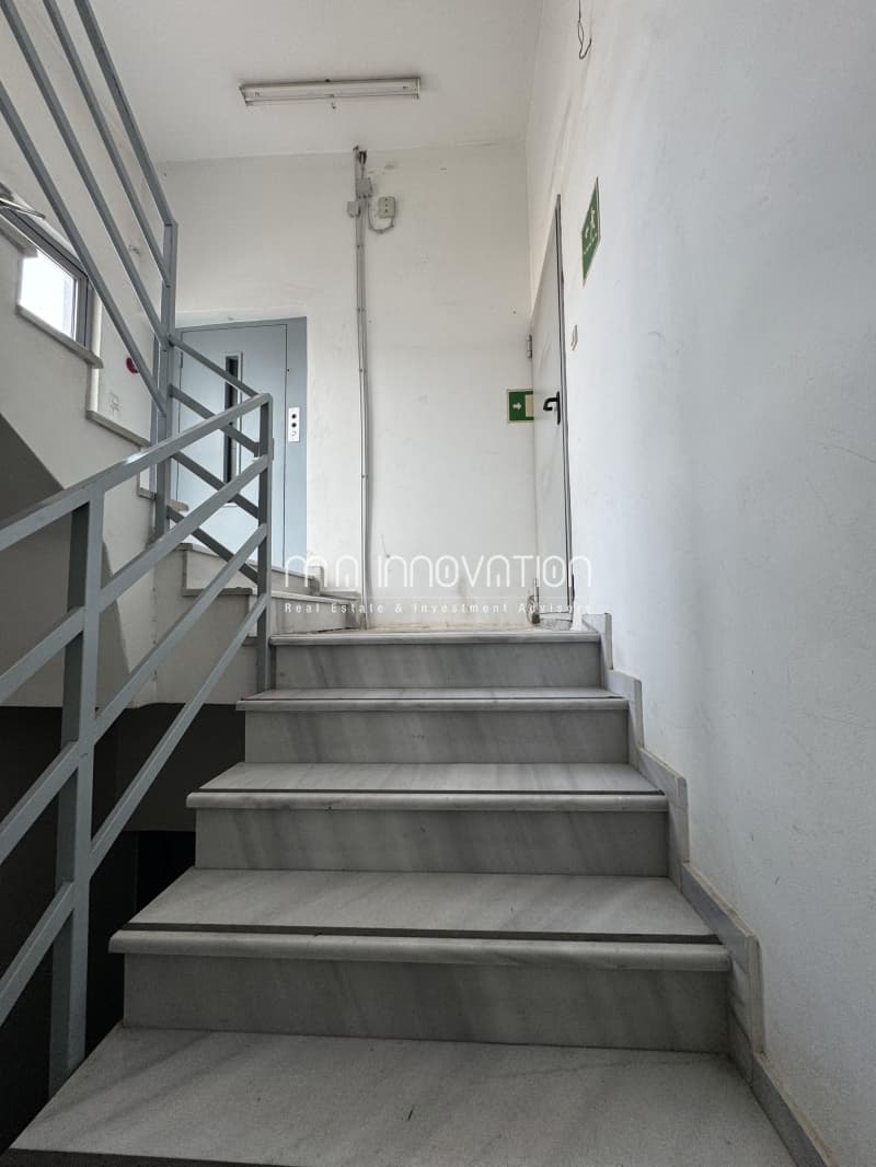 Office in Agia Varvara Lykovrysis, Lykovrisi — Photo 13 of 16