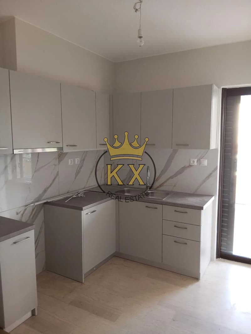 Apartment in Center, Nea Erithraia — Photo 3 of 8
