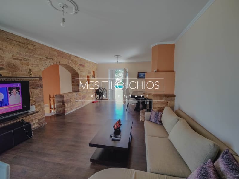 House in Omiroupoli, Chios — Photo 1 of 25