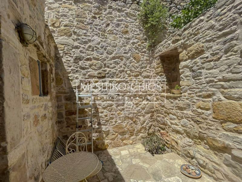 House in Ionia, Chios — Photo 25 of 26