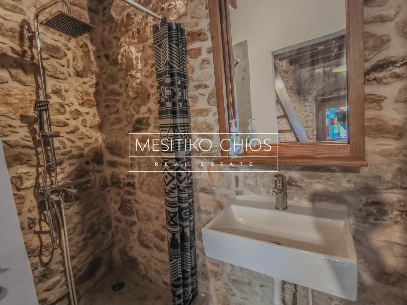 House in Kardamila, Oinousses — Photo 8 of 26