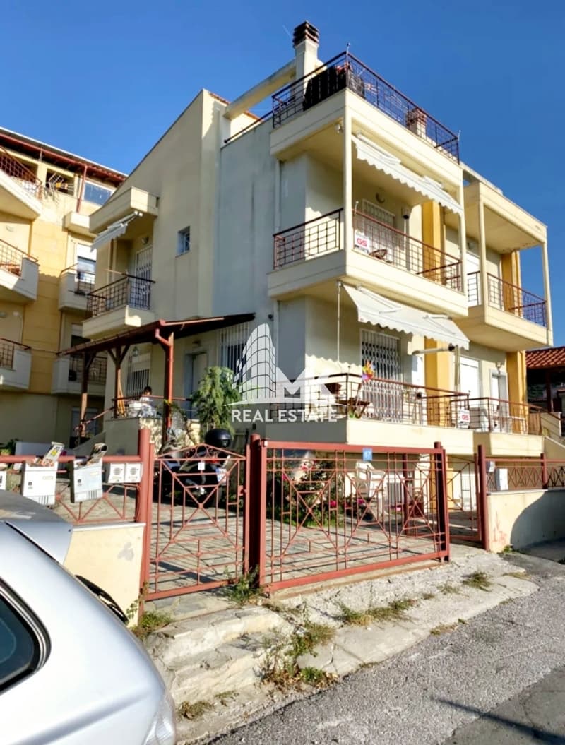 Μονοκατοικία στην Δελασάλ, Πεύκα — Φωτογραφία 1 από 25
