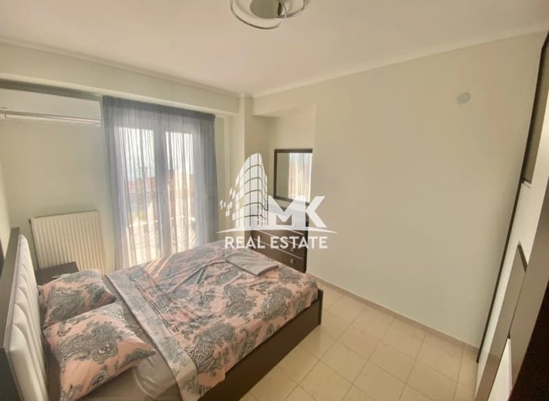 House in Loutra, Pallini — Photo 8 of 14