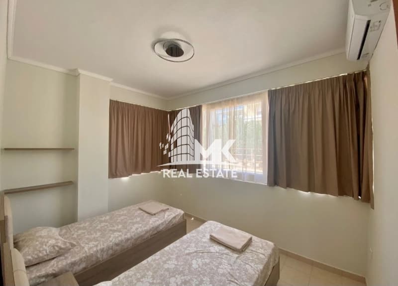 House in Loutra, Pallini — Photo 11 of 14