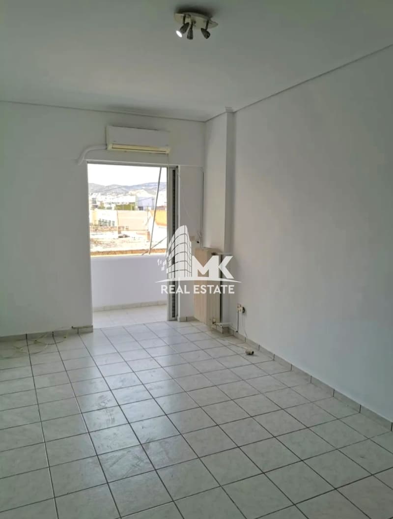 Apartment in Center, Piraeus — Photo 7 of 20